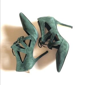 WHBM Green Suede Lace Up heels 7.5